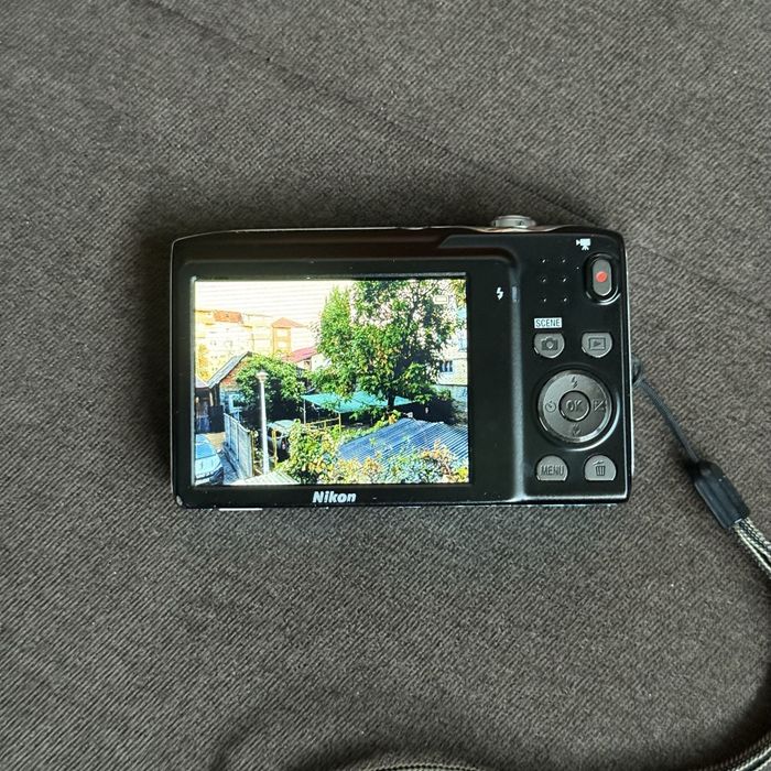 Nikon S3100 Y2K Style