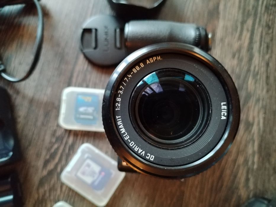 Фотоапарат Panasonic Lumix DMC-FZ30