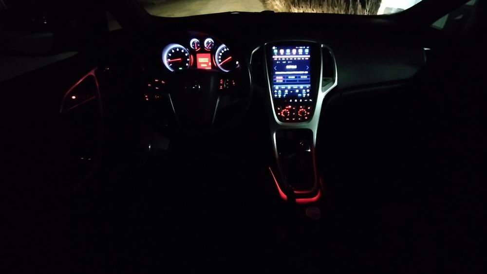 Astra J Sport Tourer OPC Line cu GPL