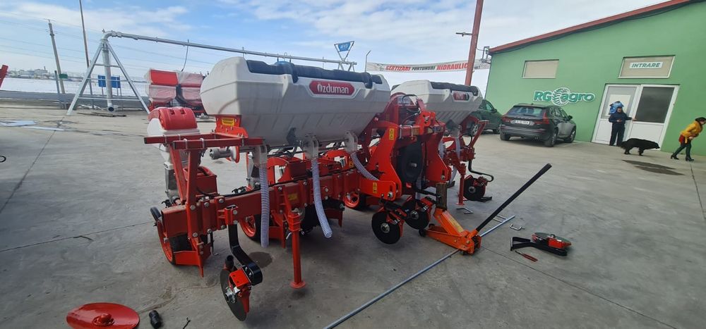 Semanatoare prasitoare