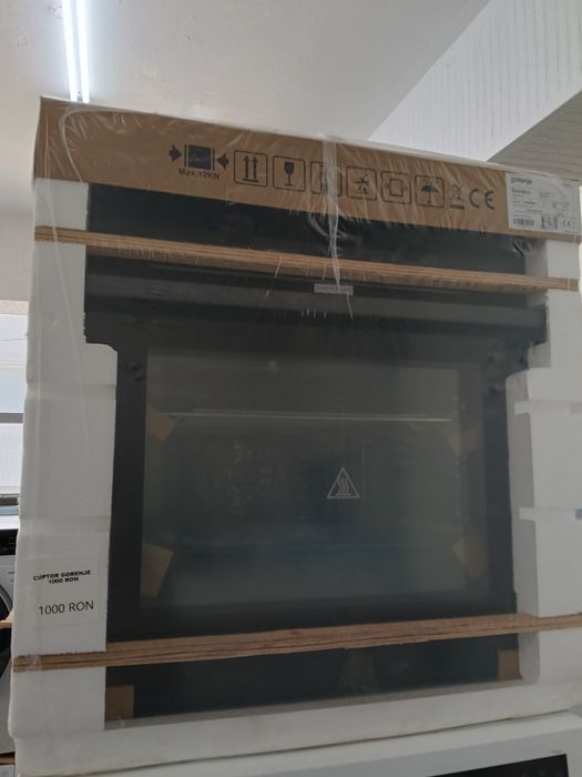 Cuptor Gorenje nou