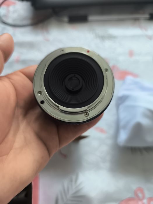 yasuhara madoka 180 7.3mm f/4 – obiectiv fisheye 180° pentru sony e