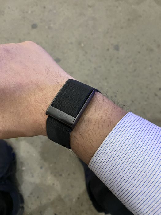 Whoop 5.0 Trial sotiladi srochna