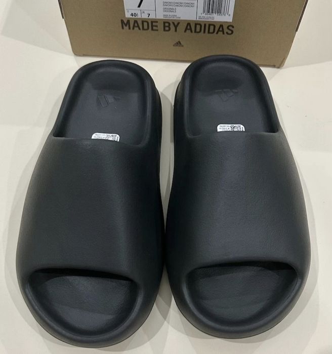 Adidas Yeezy Slide