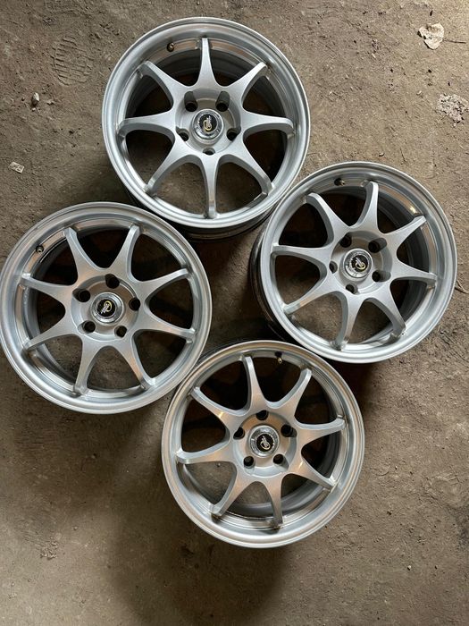 R16 PCD 5 *114,3 Комплект легкосплавных дисков