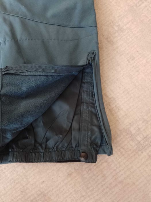 Нов ски панталон