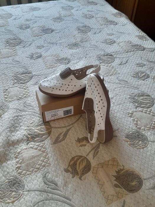 Продам кожаные туфли