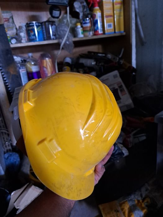 Каски стройтелни Нови