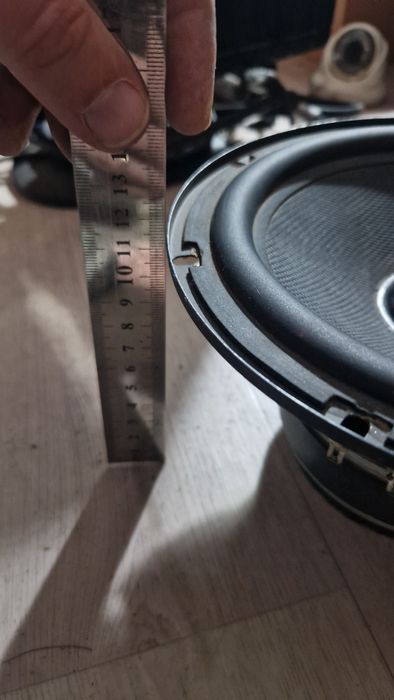 Продам динамик не рабочий