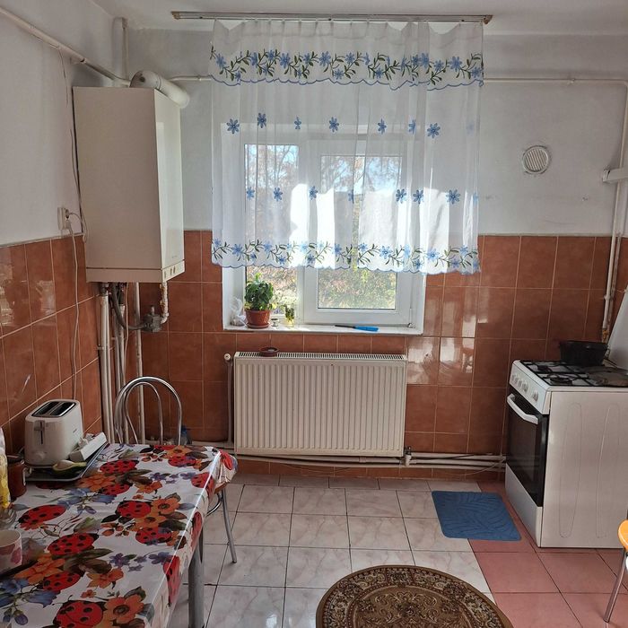 Proprietar vand apartament 2 camere!