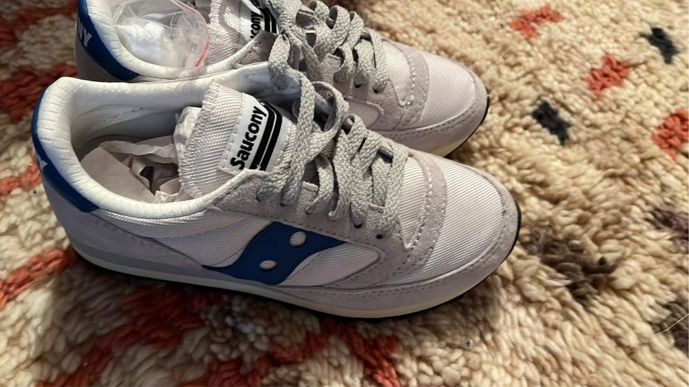 Vand adidasi Saucony Vaslui OLX.ro