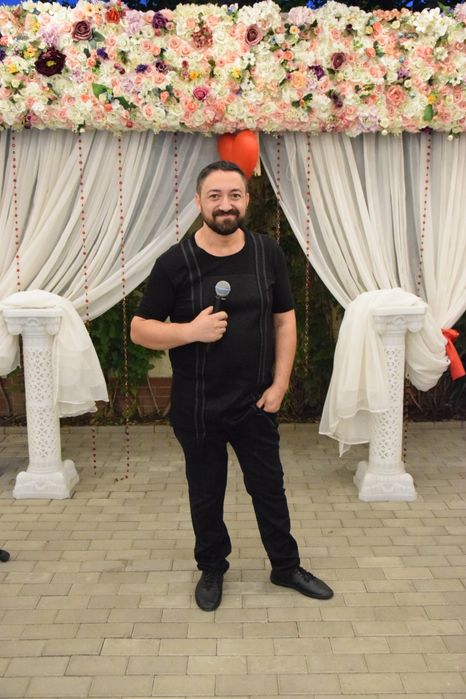 Solist ,caut formatie