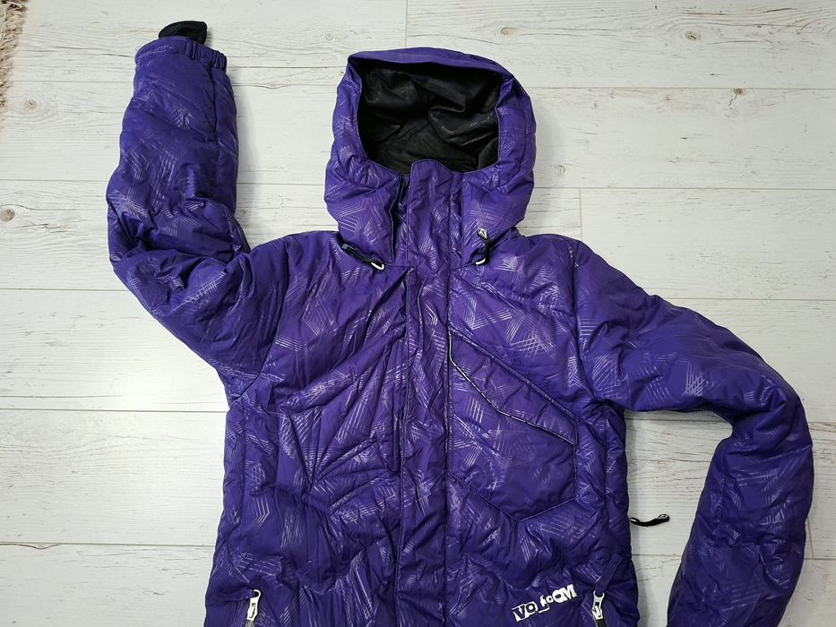 Volcom-Ориг.Дамско пухено ски яке!