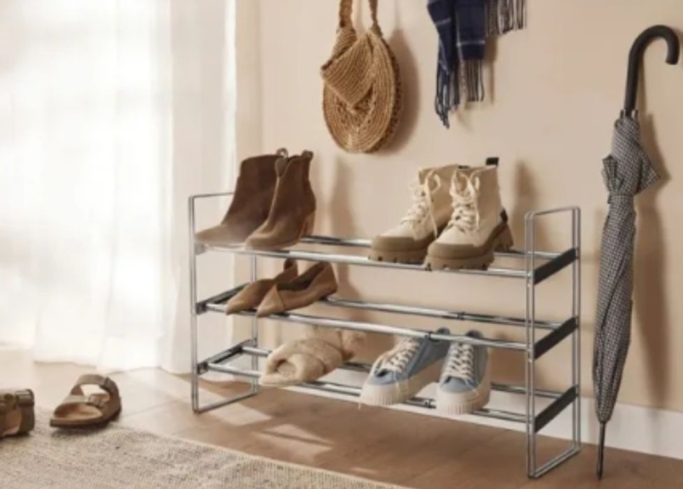 Етажерка за обувки