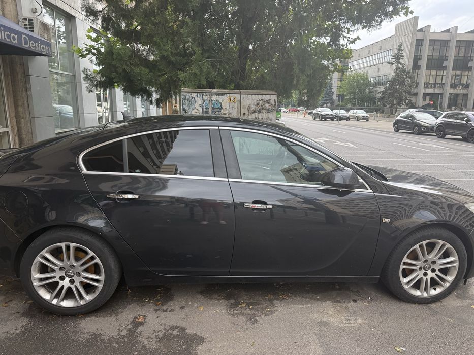 Opel Insignia - 2011