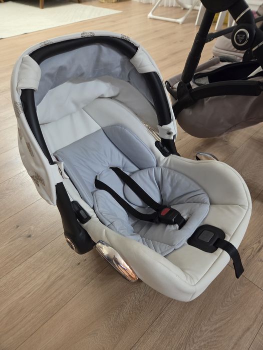 Cărucior copii Junama