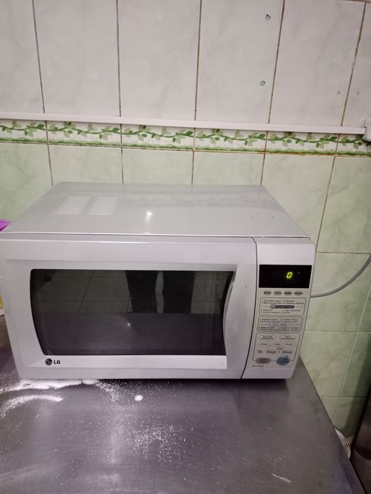 Микроволновая печь