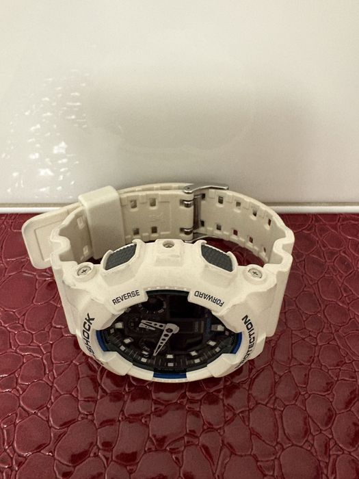 Часы наручные G-shock