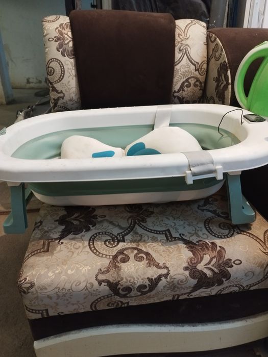 Ходунок   и ванна детский