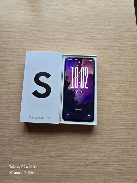 Продам Samsung s21 FE