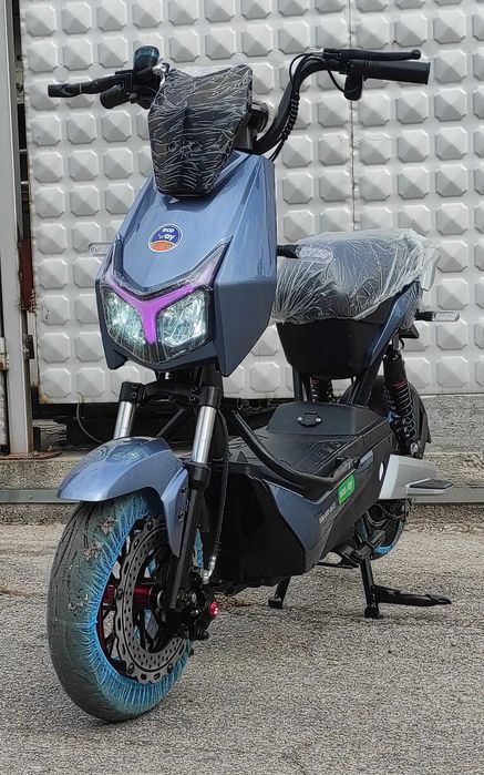 Електрически скутер EcoWay модел YC-H 800W мотор сив цвят