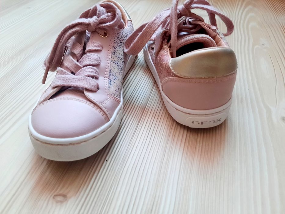 Geox,nike,champion,mexx,