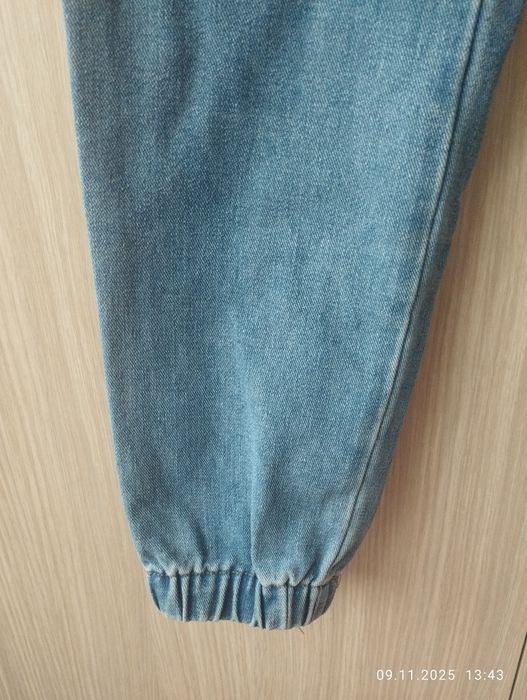 Големи дамски карго дънки