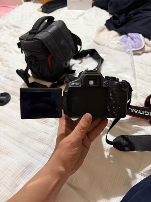 фотоаппарат  canon eos600d