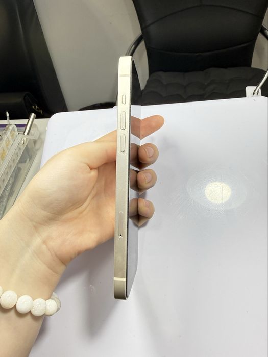 Продам Iphone 14 plus/128 гб