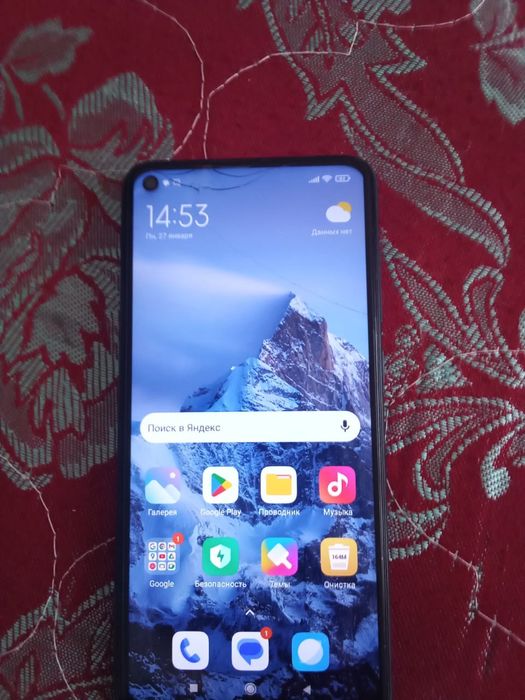 Продам телефон Редми нот9