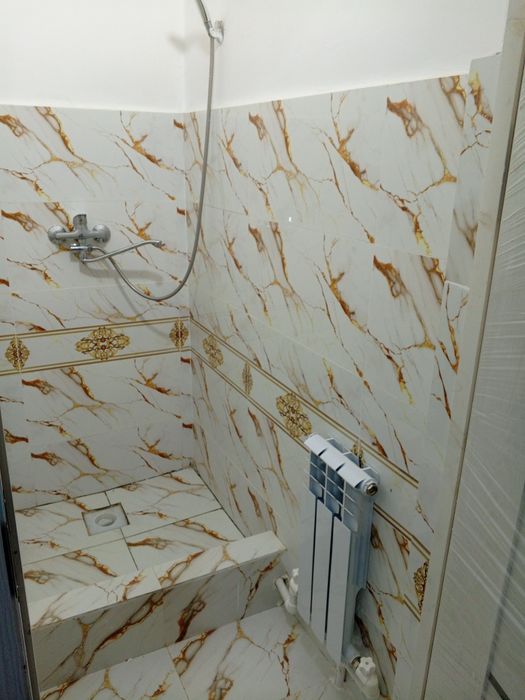 Ижарага берилади 2 хонали дом Хамро Бобо туйхона оркасида жойлашган .