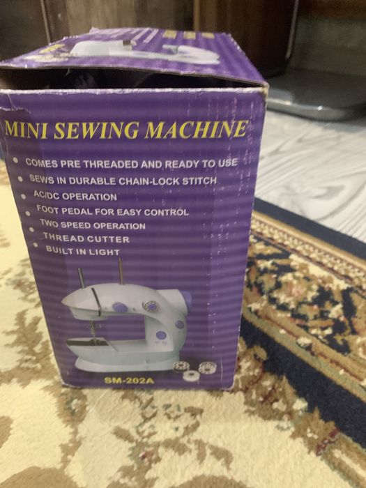 Швэйная машина  модель SM-202A