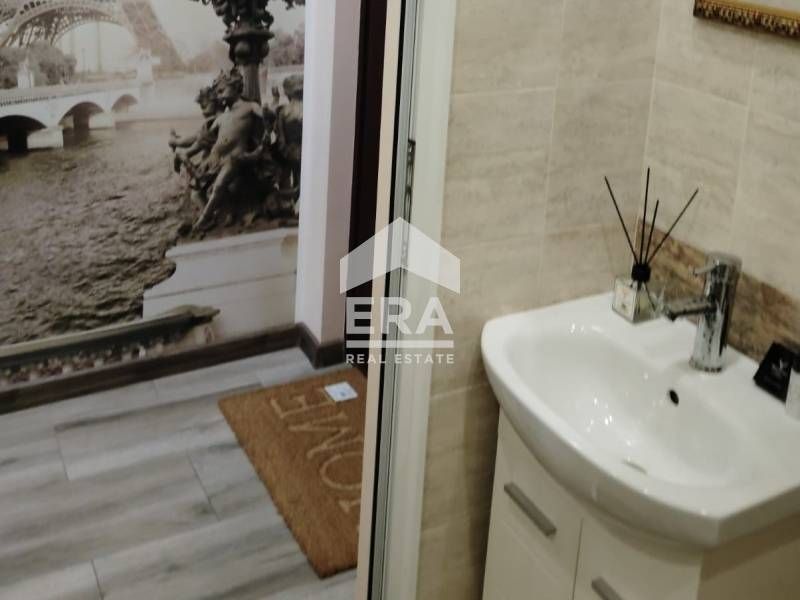 Дава се под наем Двустаен апартамент в Хасково, Център - 55 кв.м за 265.2 € - Снимка #5