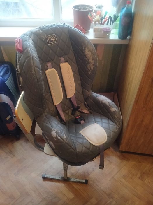 Продам детское кресло б/у