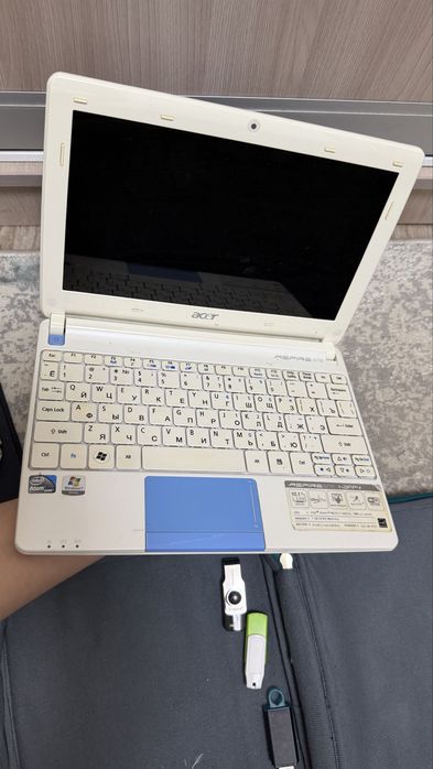 Ноутбук aspire one Aser