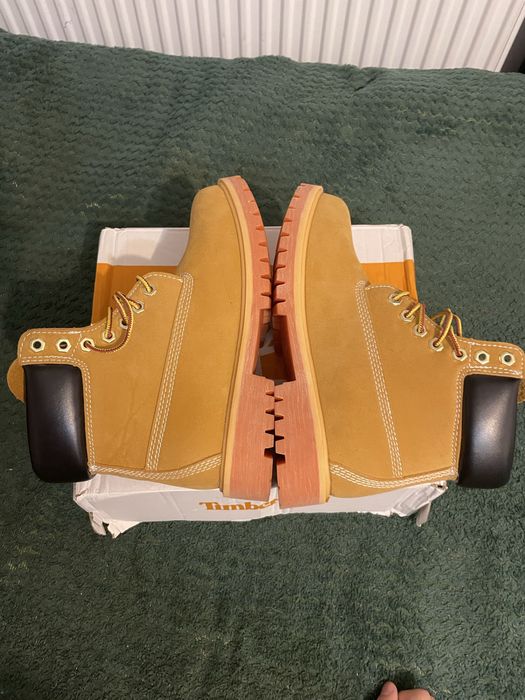 timberlands. marimea 42