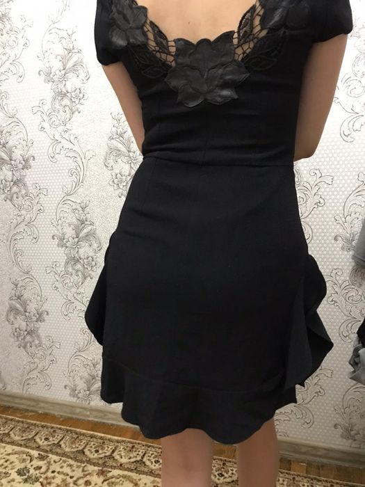 Черное Платье от Zara