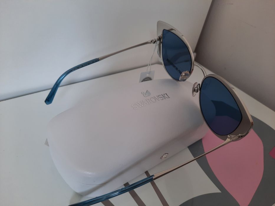 Нови очила на Swarovski