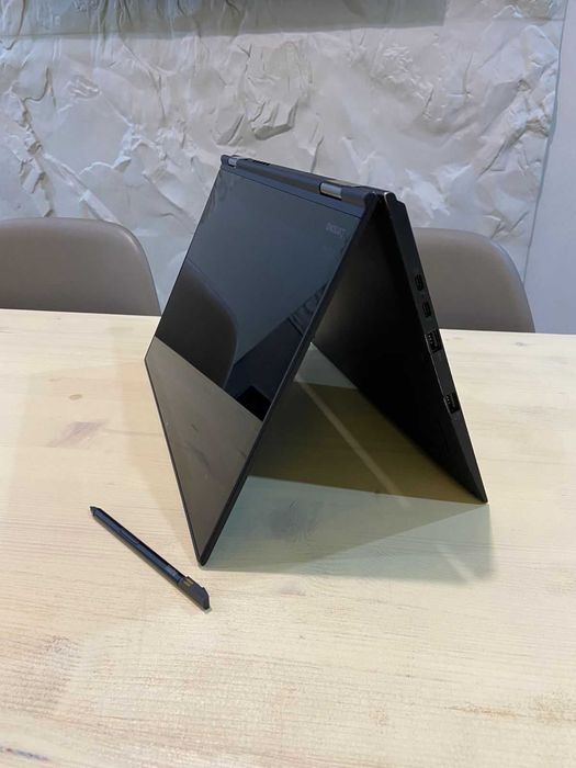 Продается ноутбук Lenovo X1 Yoga Gen2