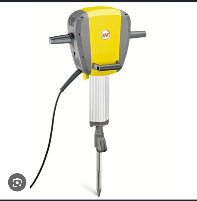 Inchiriez placa compactoare mai compactor picamer benzina  picamer electric buldoexcavator remorca basculabila