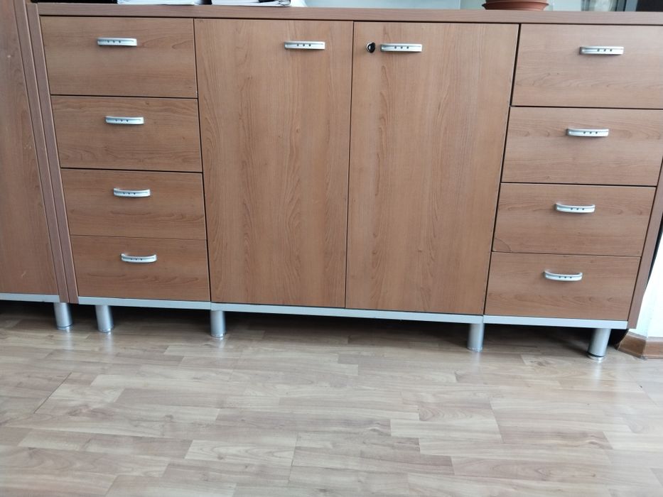 Комплект офисной мебели