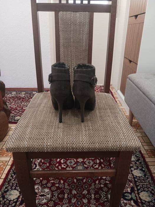 Дамски боти р-38