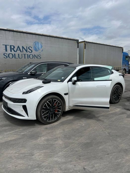 Zeekr 001 2025 — 3