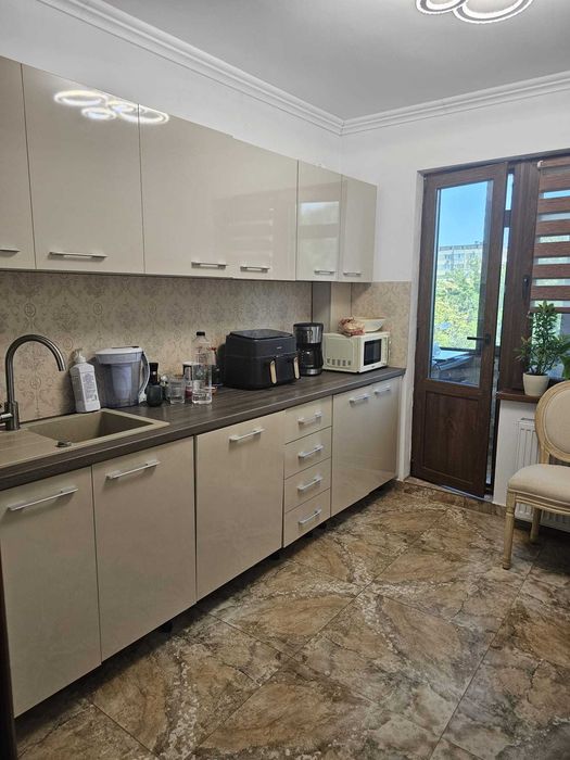 Apartament 3 camere