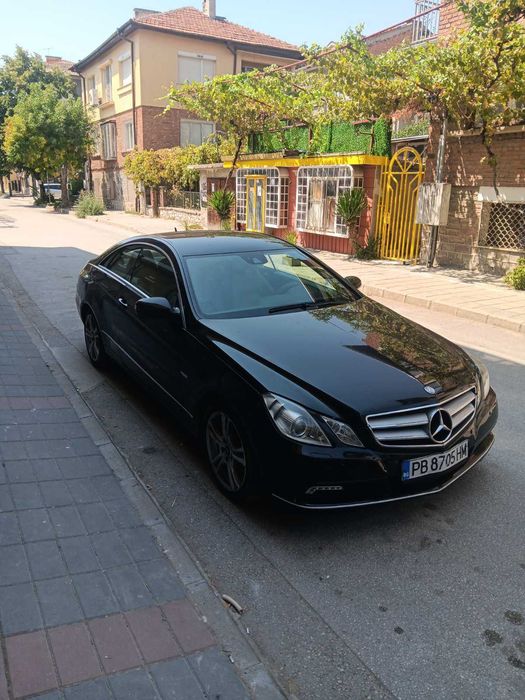 Продавам автомобил