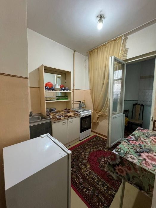 Oydin daxasida 2 xona ijara uy