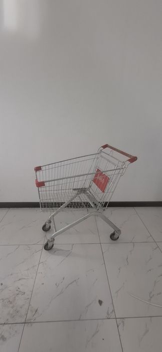 Продуктовые тележки