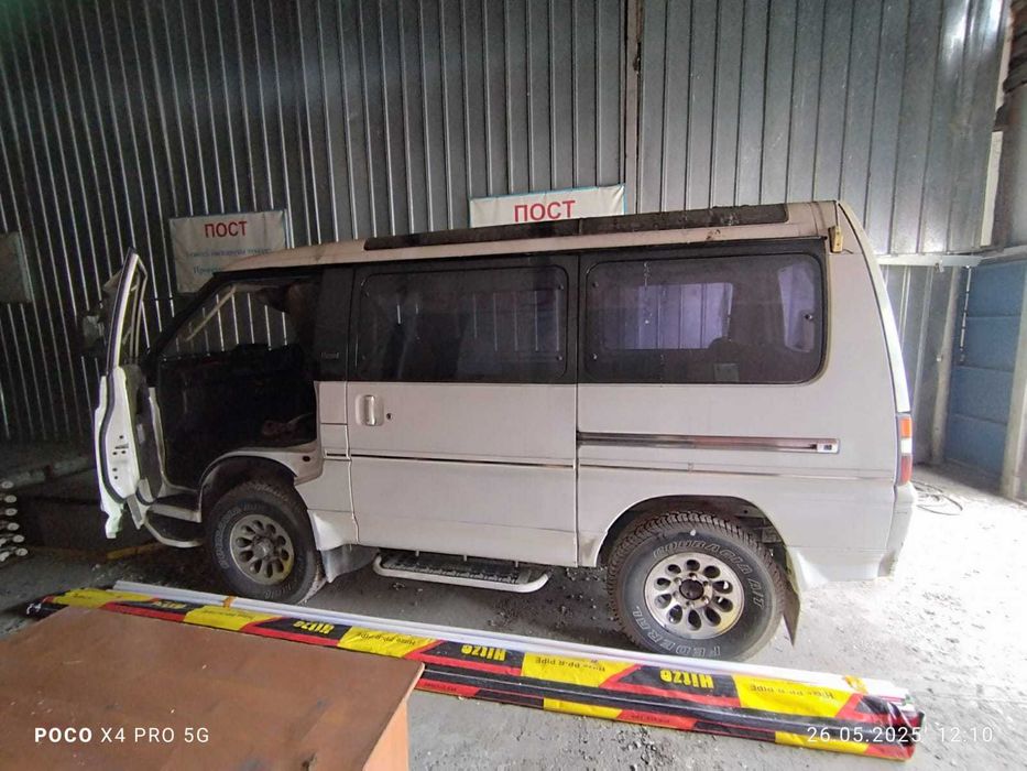 Продам Мitsubishi Delica