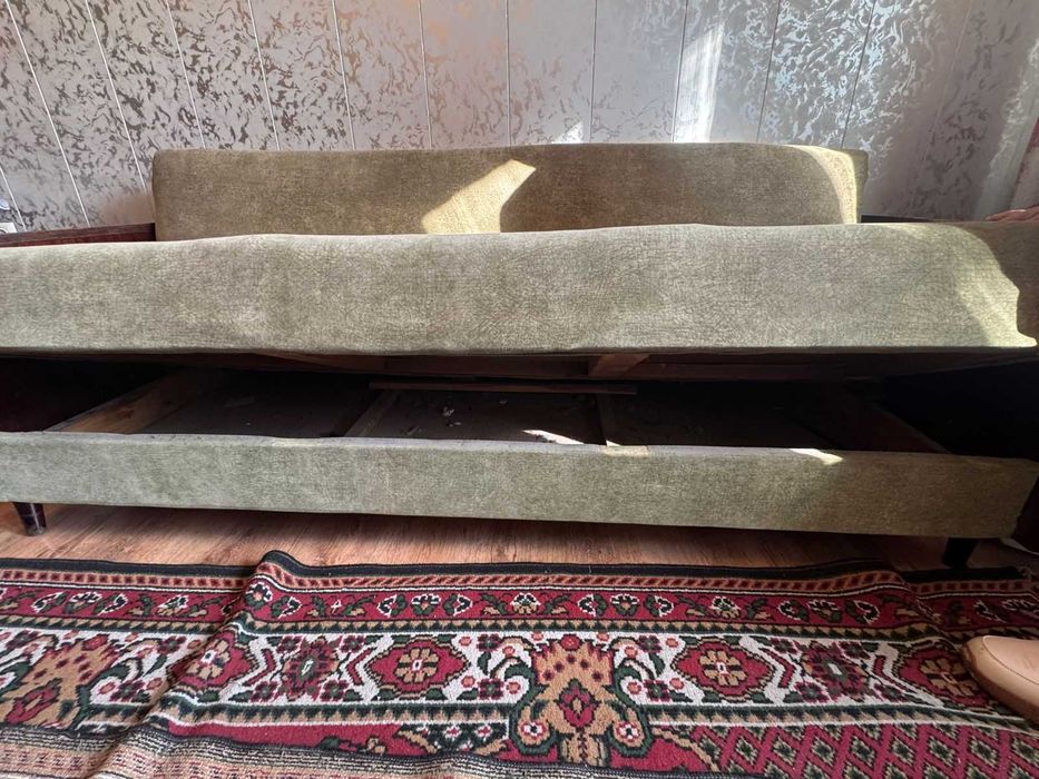 Диван не раскладной