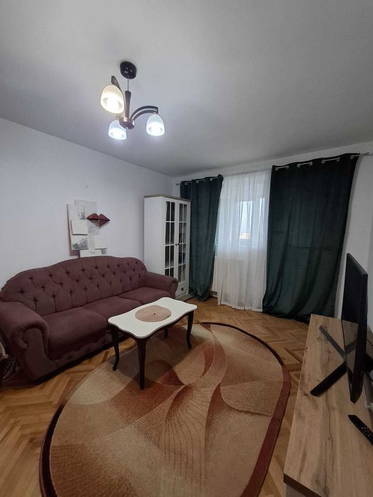 Inchiriez apartament 2 camere in zona Tomis Nord
